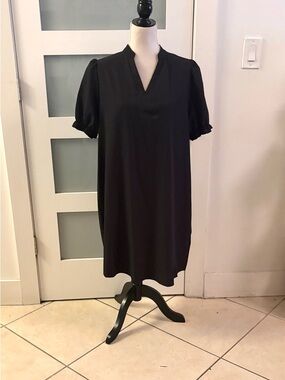 SHEIN Black V-Neck Puff Sleeve Midi Dress